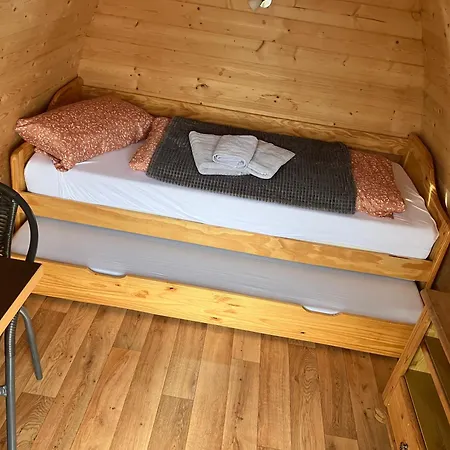 Nr 5 Pod Mit Terrasse Und Seeblick 캠프장
