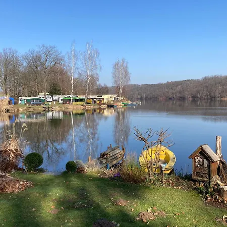 Nr 5 Pod Mit Terrasse Und Seeblick 캠프장